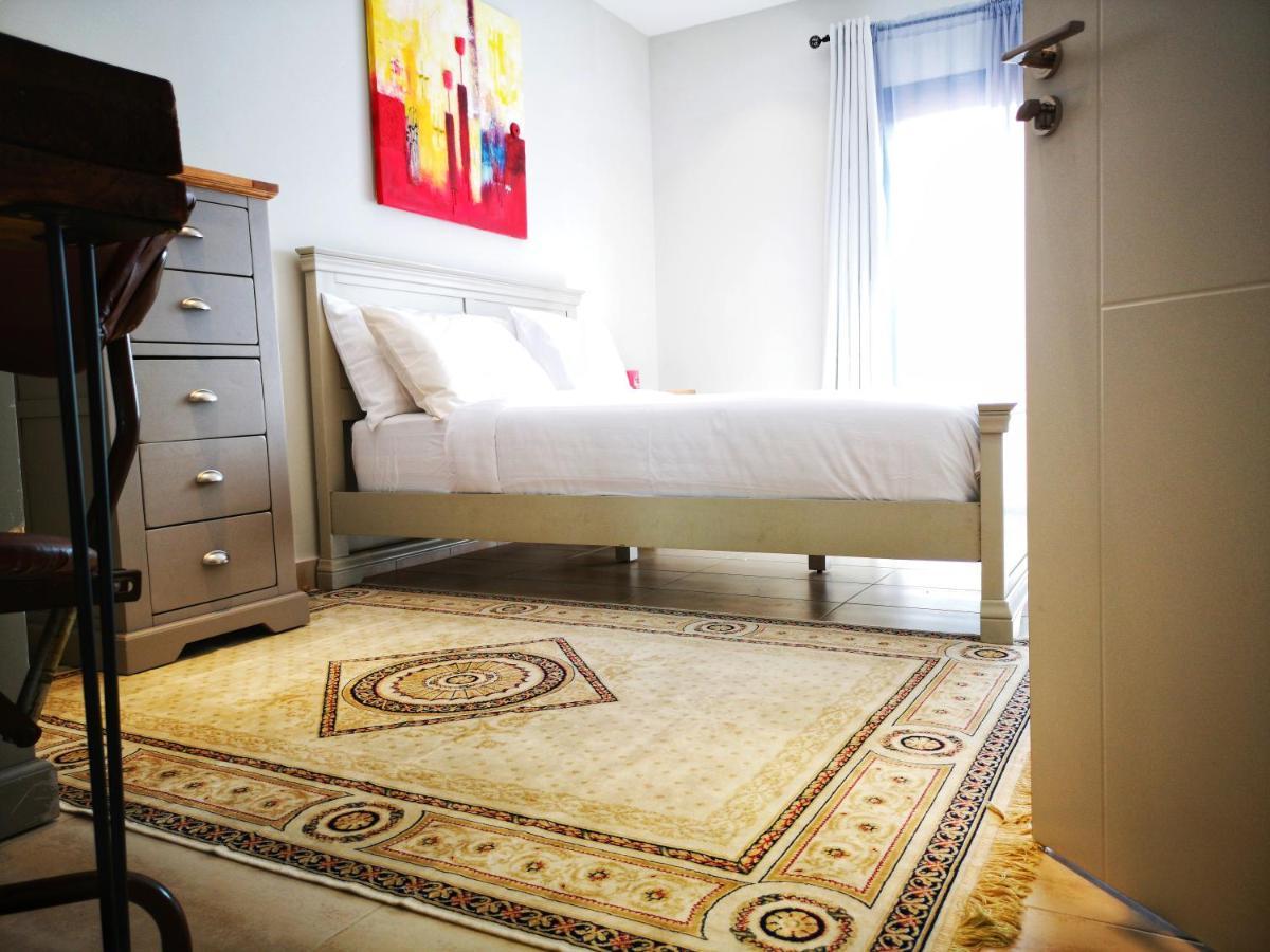 E14, Forest View Apartments, Deposit Required To Confirm Booking Kololi Buitenkant foto